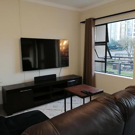 Emabheleni Executive Suites Westpoint Johannesburg Kültér fotó