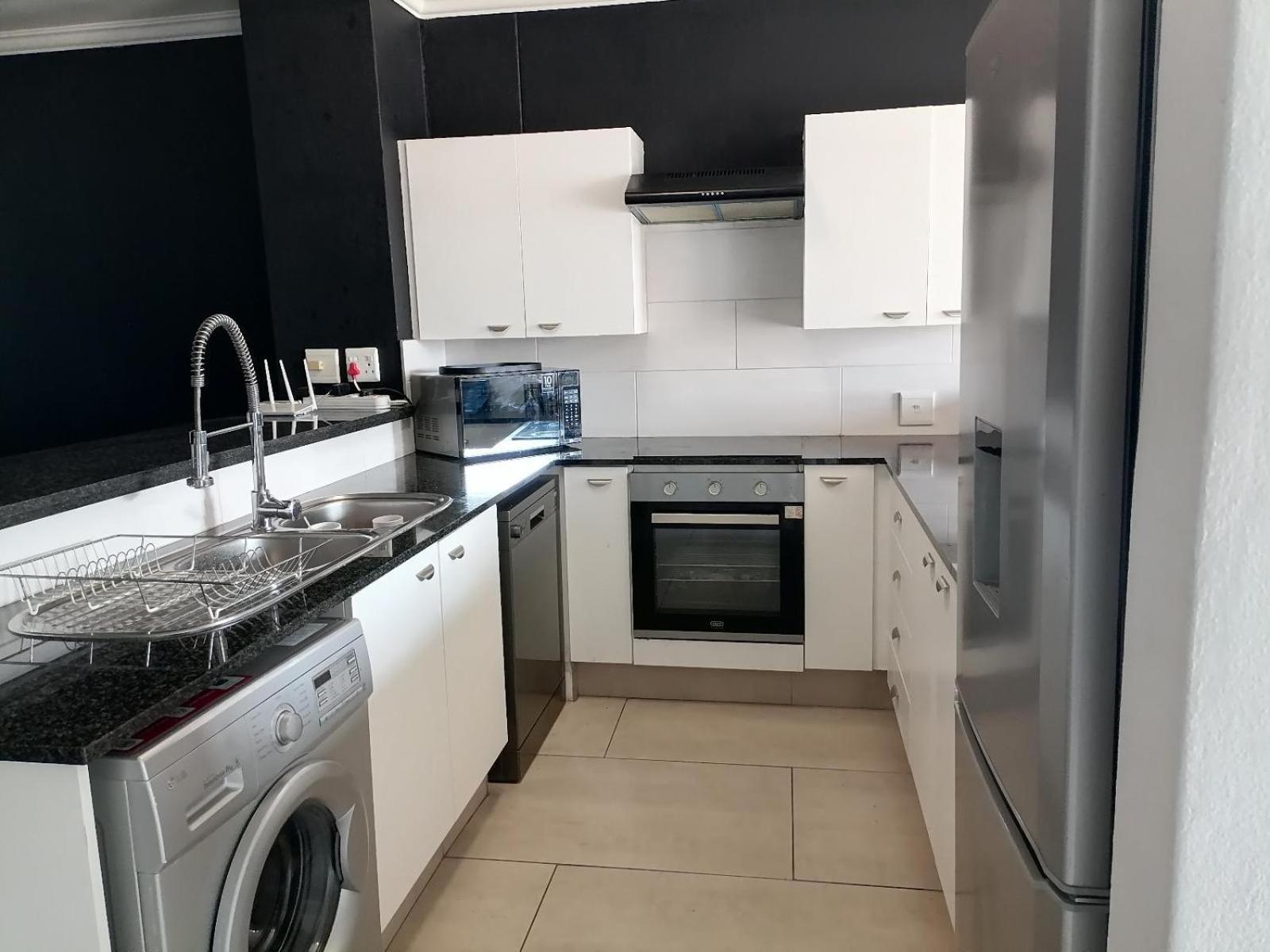 Emabheleni Executive Suites Westpoint Johannesburg Szoba fotó