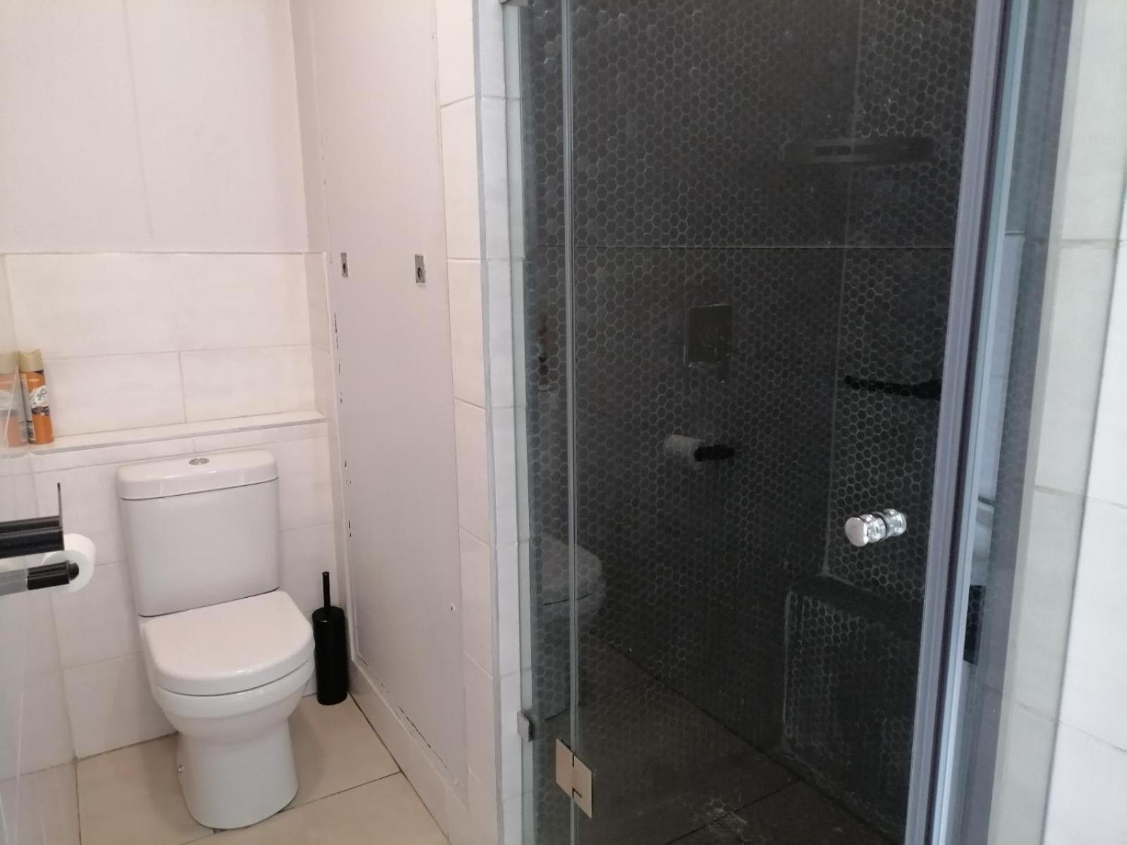 Emabheleni Executive Suites Westpoint Johannesburg Szoba fotó