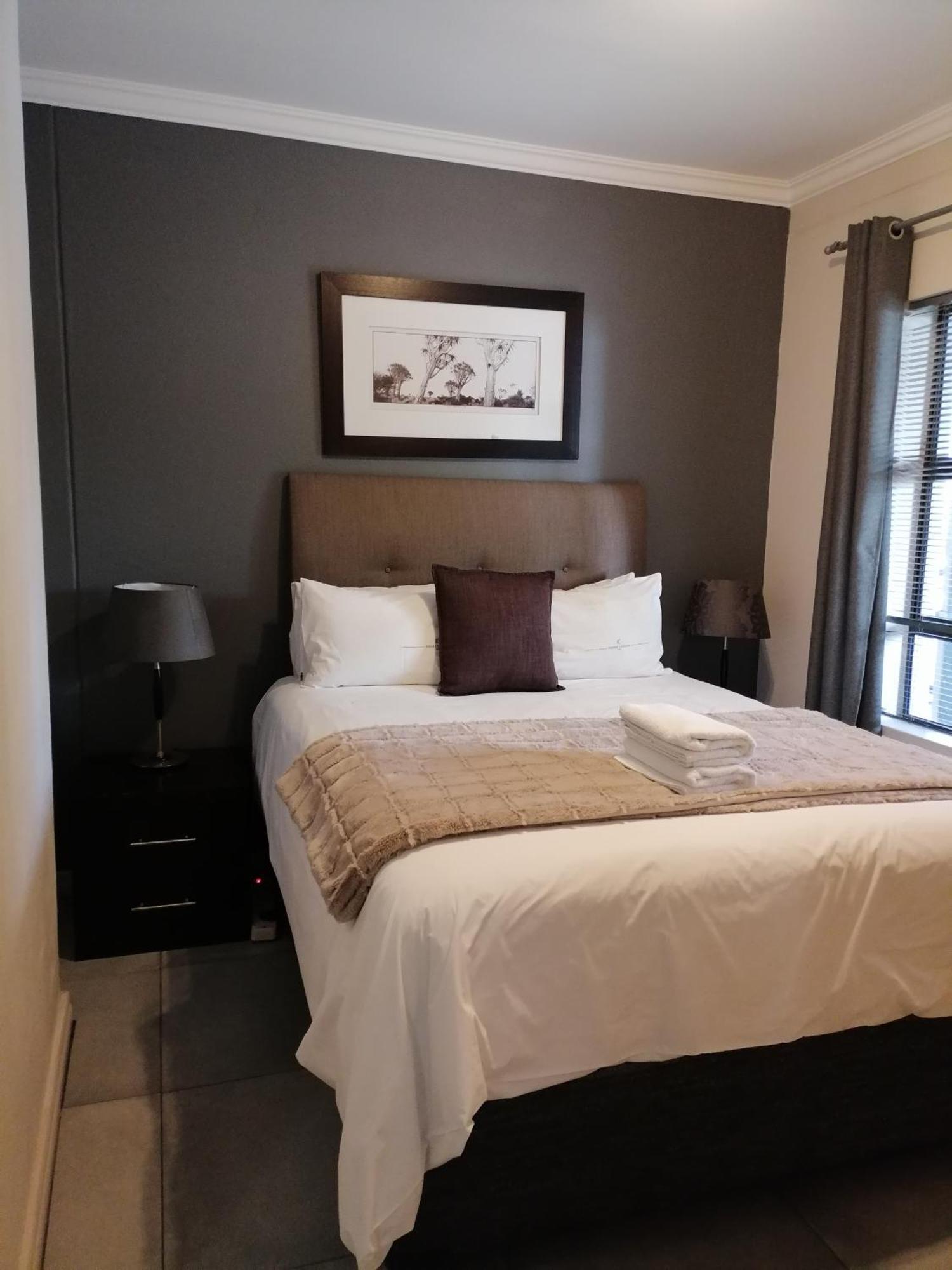 Emabheleni Executive Suites Westpoint Johannesburg Kültér fotó